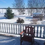 Arctic River Apartman