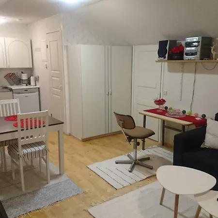 Arctic River Apartment